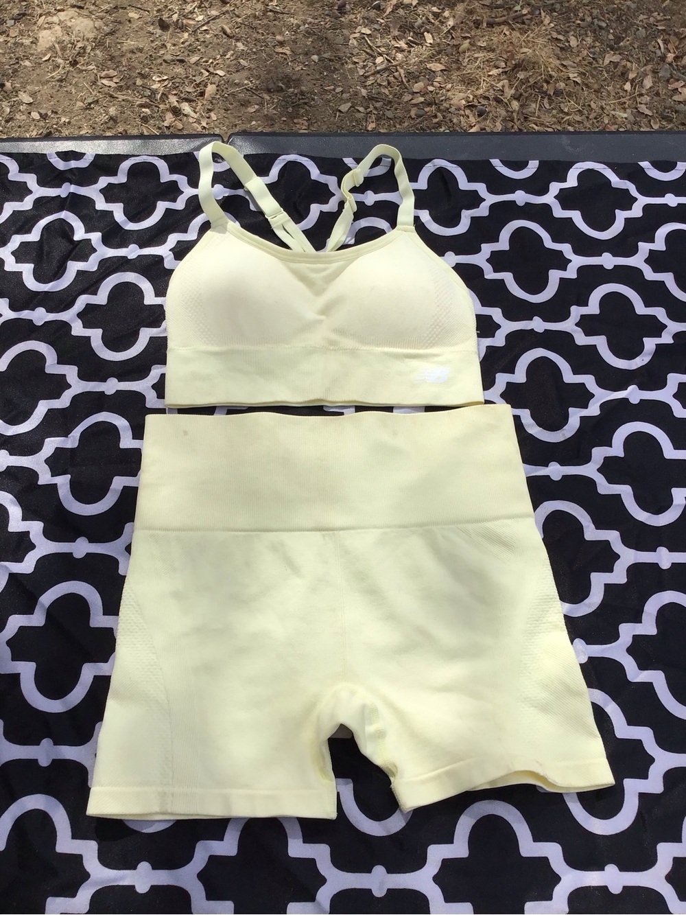 New Balance Light Yellow Seamless Sports Bra and High-Waist Shorts Set